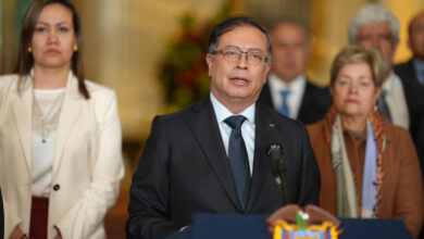 Photo of Primera crisis en gabinete presidencial Gustavo Petro